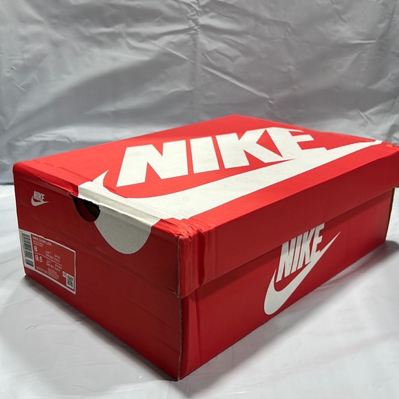 NIB - The Nike Dunk Low Fleece Honeydew - Picture 8 of 9